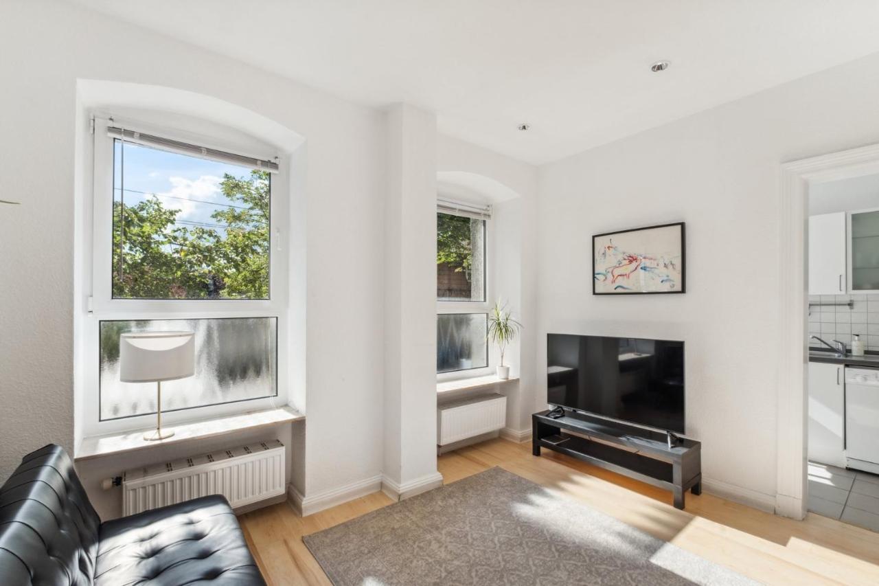 Bright 3-room Near Prenzlauer Berg Berlijn